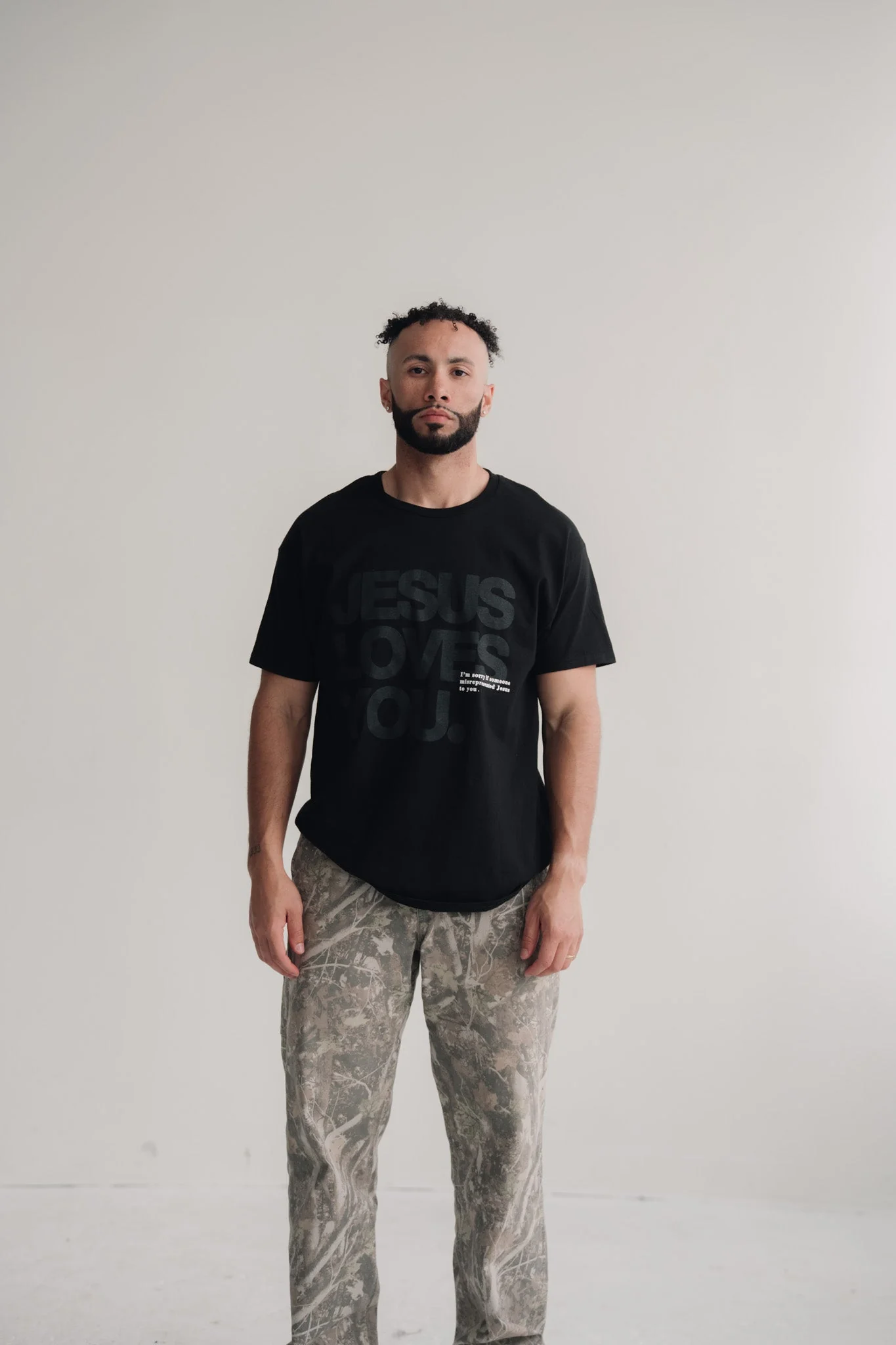 Monochrome "I'm Sorry" Tee || Jet Black - Image 3